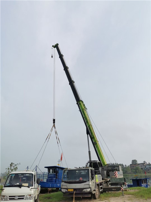 崇阳县桥梁建设吊装案例