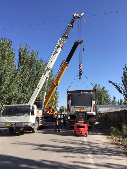 崇阳县港口集装箱搬运案例